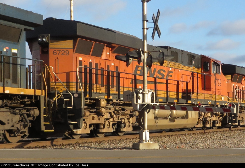 BNSF 6729